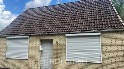 Einfamilienhaus mit großem Grundstück, Garagen und Entwicklungspotenzial in Uetersen