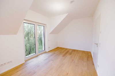 Traumhafte Maisonette-Eigentumswohnung mit Balkon sowie Stellplatz - Wärmepumpe