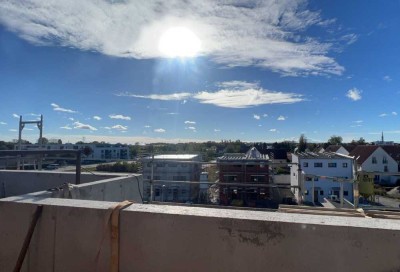 MEISTERSTÜCK | Exklusive 3-Zimmer Wohnung, Dachterrasse mit atemberaubendem Südblick | E2.10