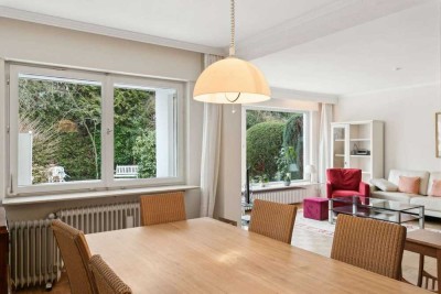 ��Gepflegtes & freies Reihenhaus in Dornholzhausen, mit Garage, Stellplatz & Balkon