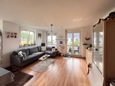 Waiblingen: Wunderschöne 4-Zimmer-Wohnung in sehr ruhiger Lage in Hegnach