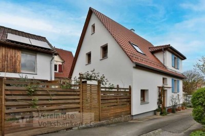 Einfamilienhaus mit tollem Freisitz und Garten