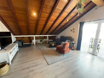 *** Gemütliche 2,5-Zimmer-Wohnung in Althengstett ***