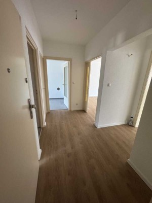 neu sanierte 3 Zimmer Wohnung in Düren ab sofort zu vermieten