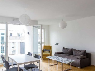 HOMESK - Ruhige 3-Zimmer-Stadtwohnung mit Süd-Balkon & Tiefgarage in Berlin-Mitte