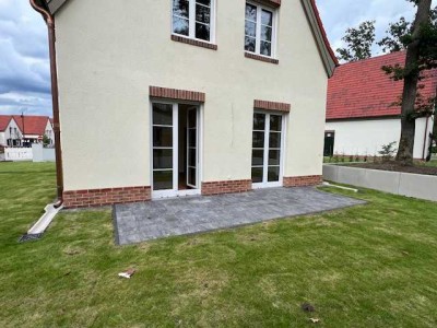 Mietbeginn ab März 2026 - Einfamilienhaus mit Garten und Stellplatz
