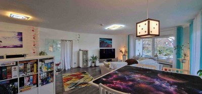 3 Zimmer Wohnung mit Balkon in Duisburg-Rahm