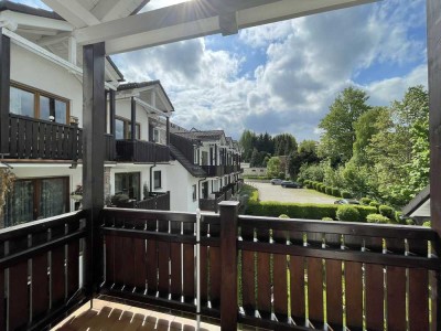 Sehr gepflegte Maisonette-DG-Whg. mit Balkon & Stellplatz