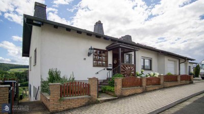 Freistehendes Einfamilienhaus mit Einliegerwohnung in Villmar, Ortsteil