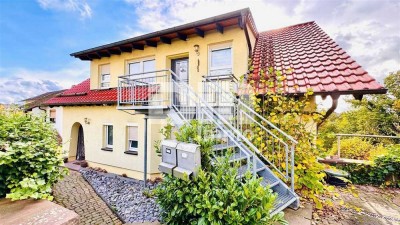 Modernisiertes 1 bis 2 Familienhaus mit DG-Ausbau BJ 02/03 und Panoramablick am Rüsteberg