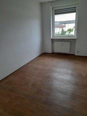 Helle 3-Zimmer-Wohnung mit Balkon im 1. OG in Kronach