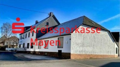 Gasthaus / Pension / Fremdenzimmer / Ferienwohnungen / Saal