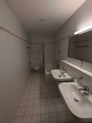 Schöne und helle 4-Zimmer-Wohnung in Klosterlechfeld