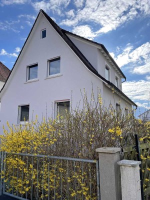 Erstbezug nach Sanierung: Günstige 5-Zimmer-Einfamilienhaus in Lorsch