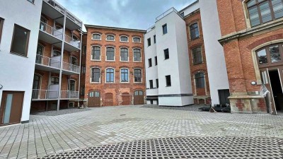 *** Moderne 2-Raum-Wohnung im sanierten Gymnasiumgebäude ***