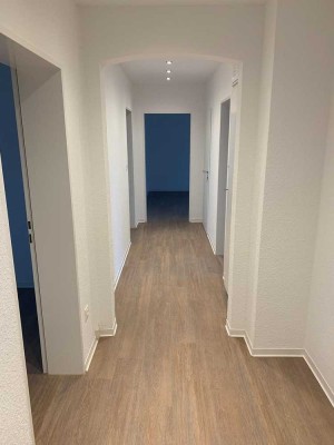 Freundliche 4-Zimmer-Wohnung mit Einbauküche in Neustadt bei Coburg