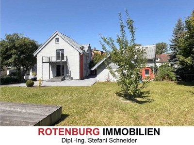 Baujahr 2008 und energetisch top: gepflegtes 1-bis 2-Familienhaus mit großem Garten mitten in Bebra