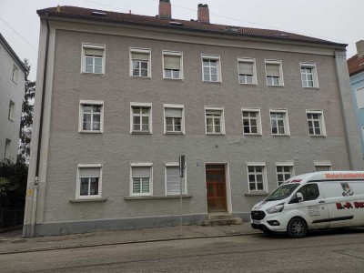 gepflegte helle super zentrale 3 Zimmer ETW mit Stellplatz im Innehof, vermietet