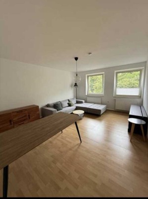 Helle 2-Zimmer-Wohnung am Volksgarten