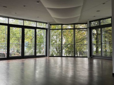 Schönes Wohn- und Geschäftshaus Stadtmitte mit Garten