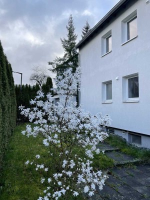 Exklusive, sanierte 5,5-Zimmer-Maisonette-Wohnung mit geh. Innenausstattung von privat