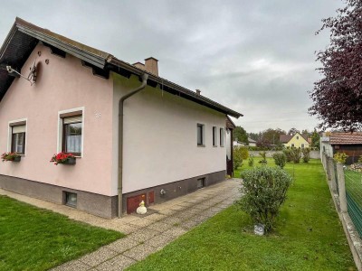 [06676] KLEINER, FEINER BUNGALOW auf großem GRUNDSTÜCK