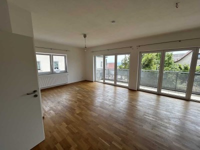 Großzügige 2,5-Zimmer-Wohnung mit Balkon und Tiefgarage in Hohenstaufen