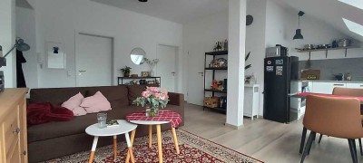 Zentrale Wohnung mit Einbauküche