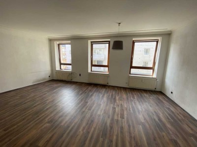 Renovierte Altbauwohnung - Nähe Frankenberger Viertel