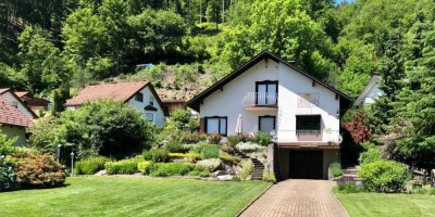 Großzügiges Einfamilienhaus mit großem Garten