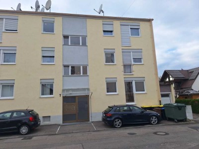 3-Zimmer Wohnung EG mit Balkon in Großsachsenheim