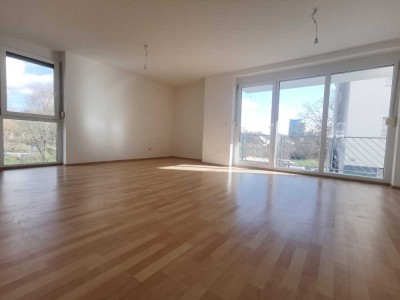 Provisionsfreie 3-Zimmer-Wohnung mit Balkon, EBK, TG und Hobbyroom