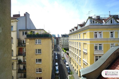 Beim Karmelitermarkt - sanierungsbedürftige Wohnung im Stilaltbau
