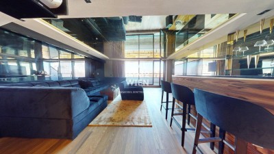 Exklusive Stadtwohnung mit 2 Terrassen 89m2, Grill und Jacuzzi! 4 Zimmern im DG in 1220 Wien.