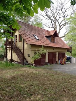 Sehr gemütliche kleine Wohnung in einem Park in Schweinsberg