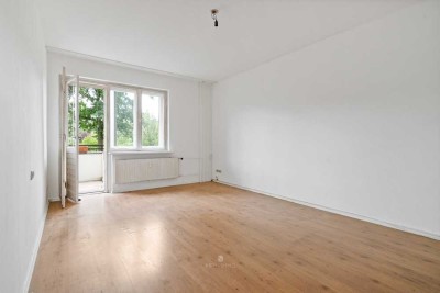 Familiendomizil mit 4 Zimmern & 2 Balkonen – Entwicklungspotenzial in Berlin-Borsigwalde