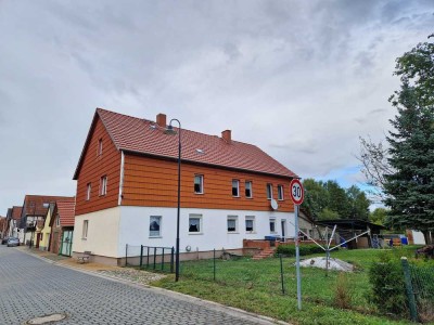 Geräumiges Einfamilienhaus auf großem Grundstück in Gunsleben