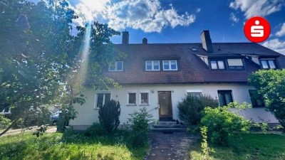 Große Doppelhaushälfte in Nürnberg-Falkenheim