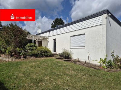 Bungalow mit großem Grundstück und Erweiterungsmöglichkeit in Kirdorf