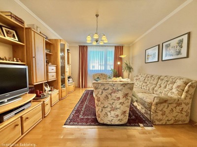 TRAUMHAFTE 2-ZIMMER-WOHNUNG in Ebenfurth mit Loggia und Garage!