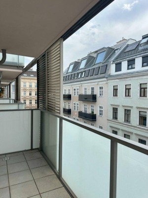 Moderne City-Wohnung im 4.OG mit großem westseitigem Balkon