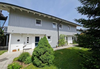 ZFH mit 2 Whg wie DHH, sep Zugang,D-Gge, Stellpl, WW-Solar, ruhige Lage