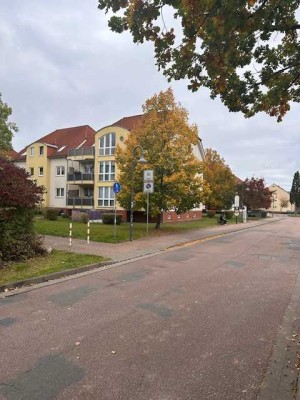 Moderne, kernsaniert 1-Zimmer Dachgeschosswohnung inkl. Einbauküche