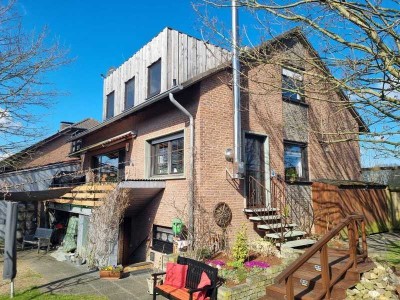 Einfamilienhaus mit Einliegerwohnung am Naturschutzgebiet in Kleve - Rindern