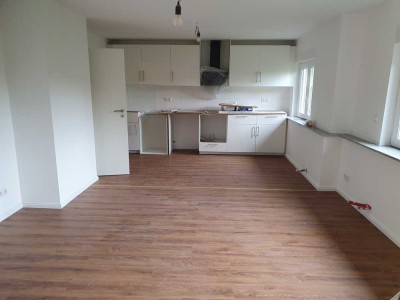 Ansprechende 4-Zimmer-Wohnung mit gehobener Innenausstattung mit Balkon und Einbauküche in Ellwangen