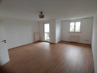 Schöne 1-Zimmer Wohnung mit Balkon und EBK in Dobel