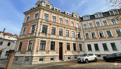 Denkmalschutz: Charmante 3-Zimmer-Altbauwohnung mit Balkon in guter Lage von Leipzig-Alt-Lindenau