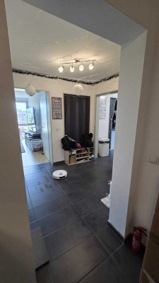 moderne 2 Zi.-Whg. mit Balkon & Aufzug in Wesseling