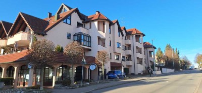 Sonnige Maisonette-Wohnung im Toskana-Stil – 3,5-Zimmer-Wohnung mit Balkon und EBK