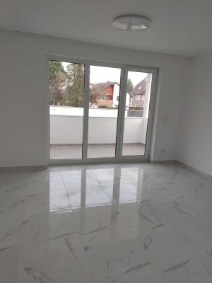 Exklusive, neuwertige 3-Raum-Wohnung mit gehobener Innenausstattung mit Balkon in Friesenheim